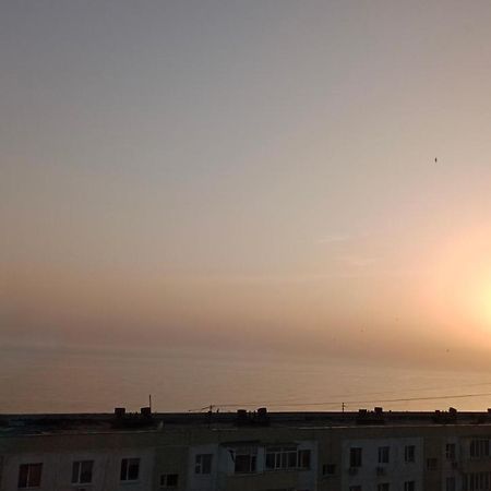 Трехкомнатные Апартаменты В 15 Микрорайоне С Видом На Каспийское Море И Возле Моря Aktau  Eksteriør bilde